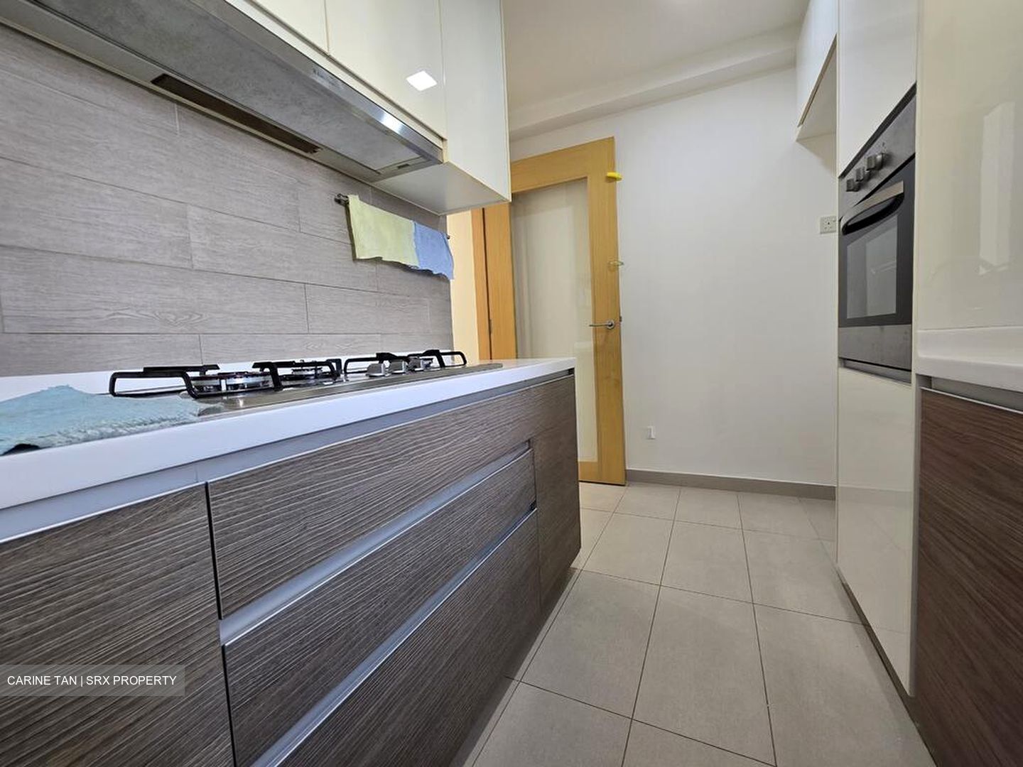 The Rainforest (D23), Condominium #498131011